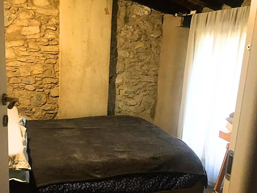 Immagine 3 di Terreno residenziale in vendita  a Camaiore