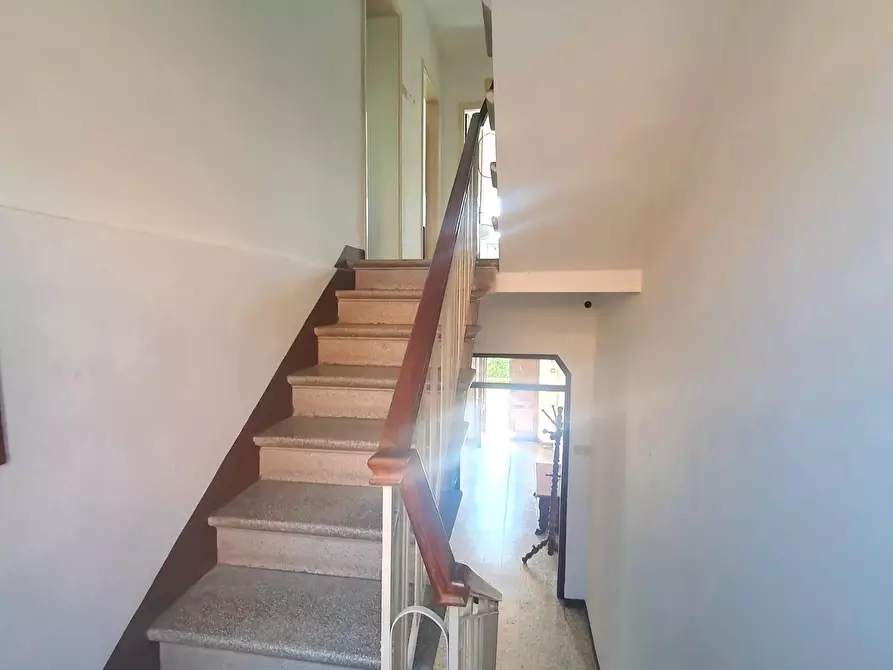 Immagine 19 di Casa semindipendente in vendita  a Capannori