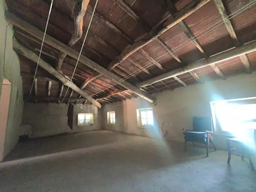 Immagine 40 di Casa semindipendente in vendita  a Capannori