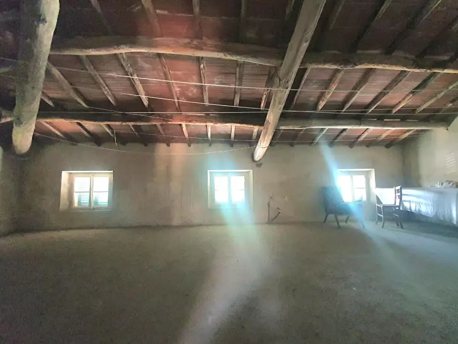 Immagine 39 di Casa semindipendente in vendita  a Capannori