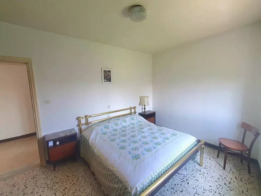 Immagine 21 di Casa semindipendente in vendita  a Capannori