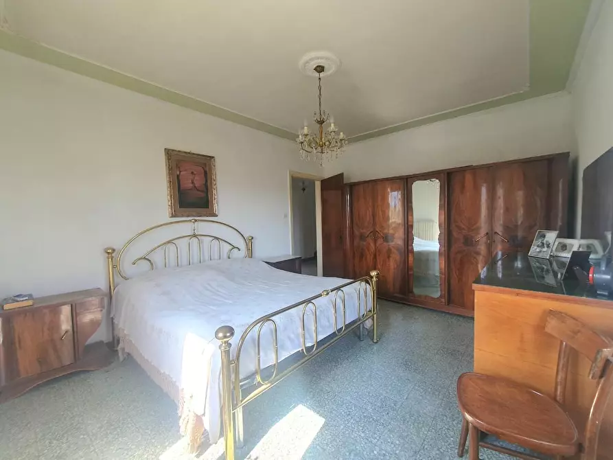 Immagine 25 di Casa semindipendente in vendita  a Capannori