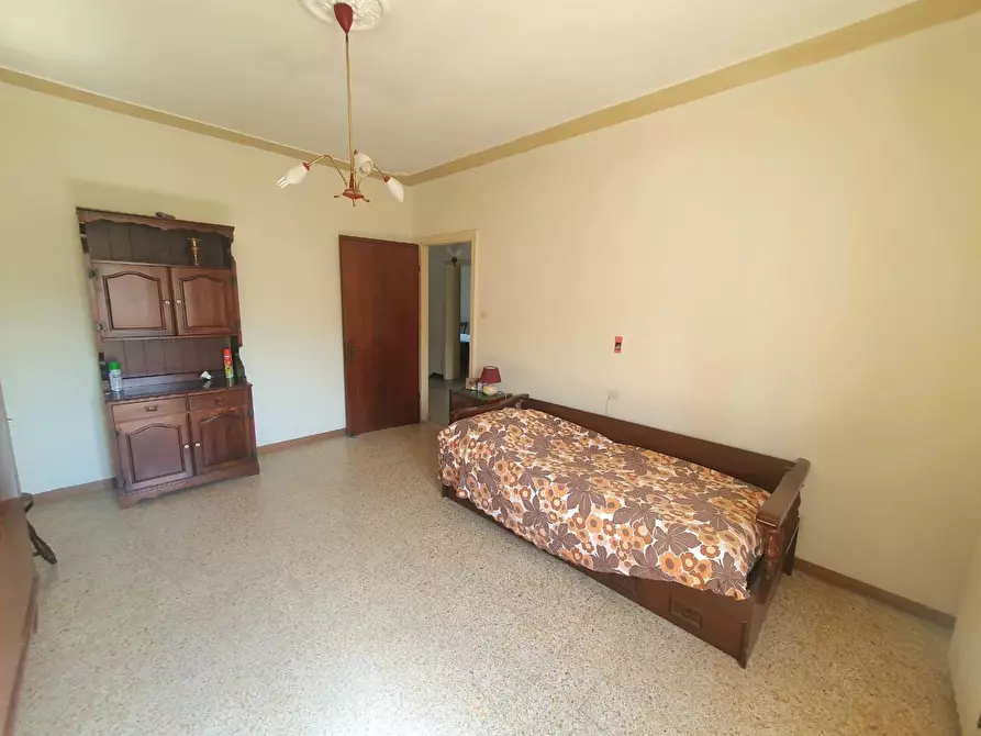 Immagine 34 di Casa semindipendente in vendita  a Capannori