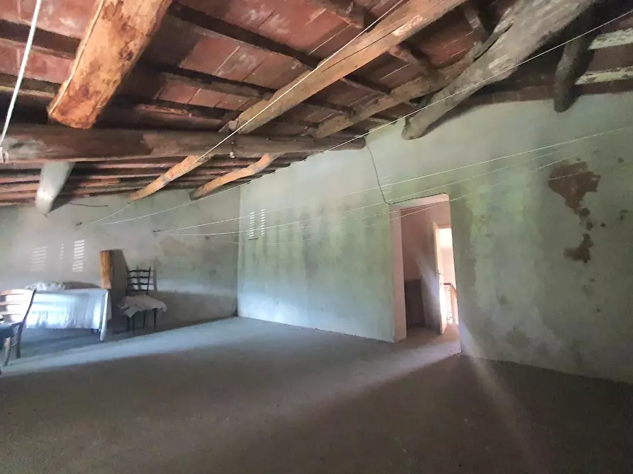 Immagine 42 di Casa semindipendente in vendita  a Capannori