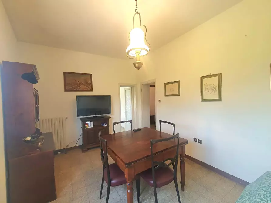 Immagine 15 di Casa semindipendente in vendita  a Capannori