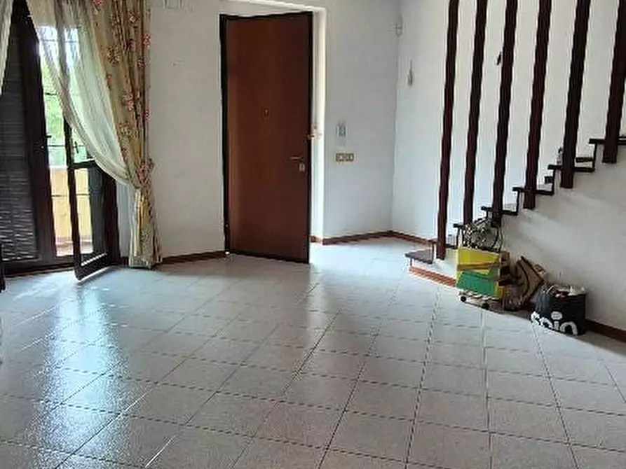 Immagine 8 di Villetta a schiera in vendita  a Calci