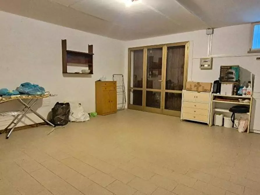 Immagine 45 di Villetta a schiera in vendita  a Calci