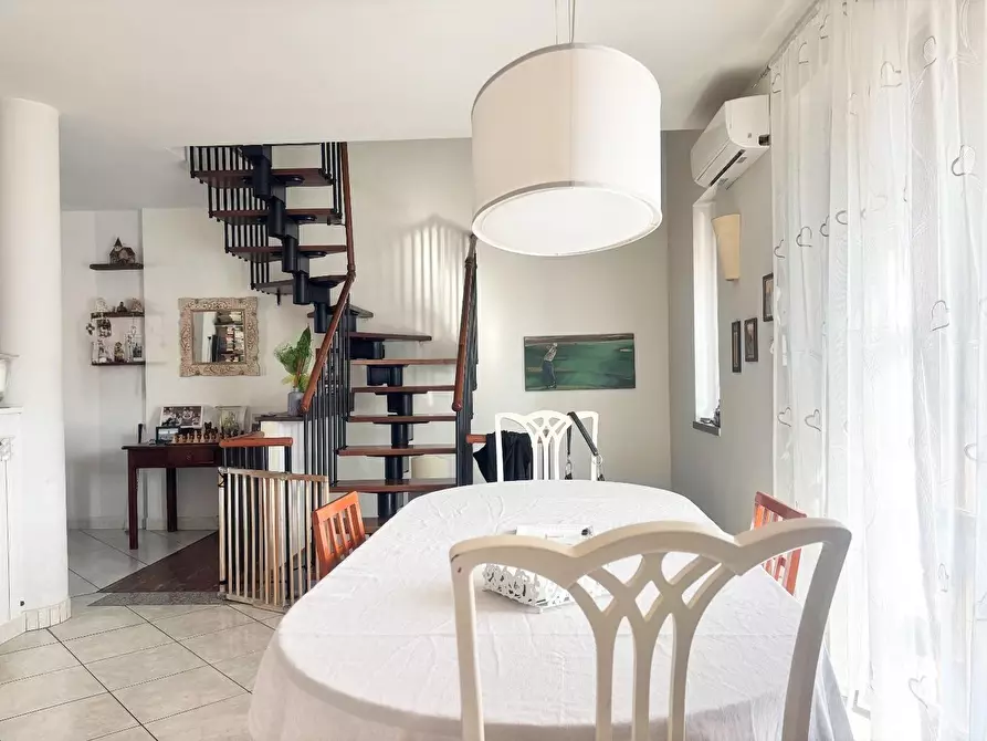 Immagine 8 di Appartamento in vendita  a Montelupo Fiorentino