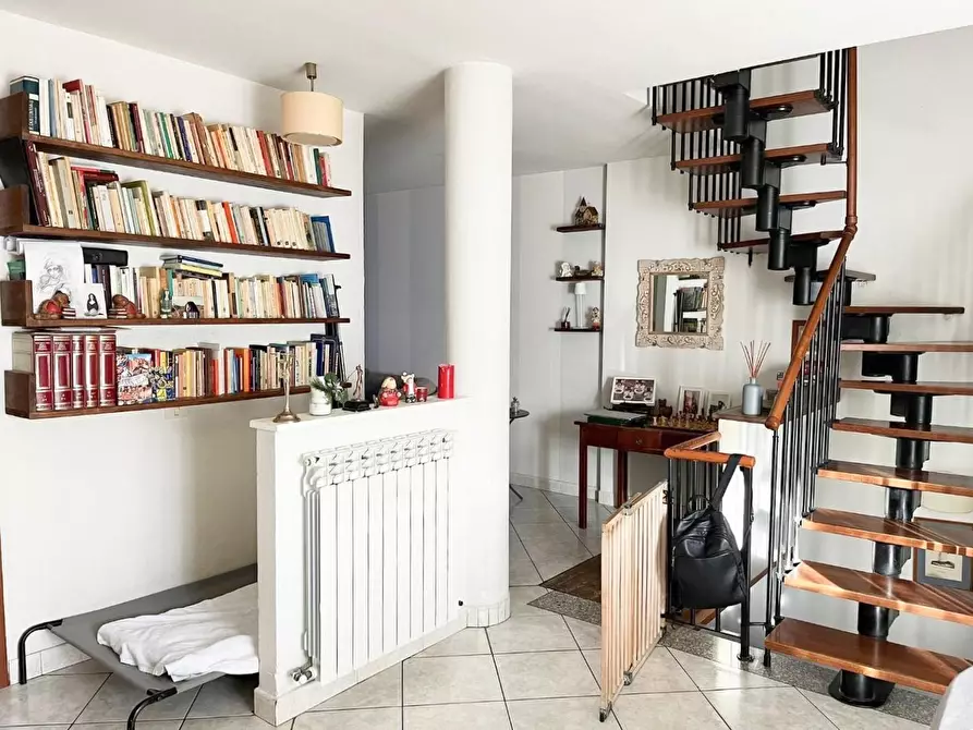 Immagine 12 di Appartamento in vendita  a Montelupo Fiorentino