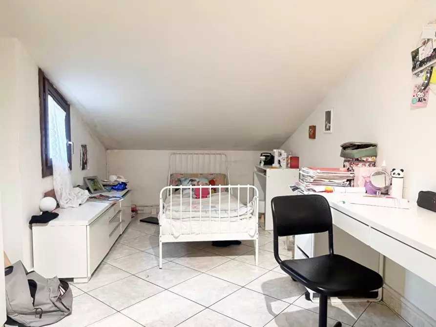 Immagine 10 di Appartamento in vendita  a Montelupo Fiorentino