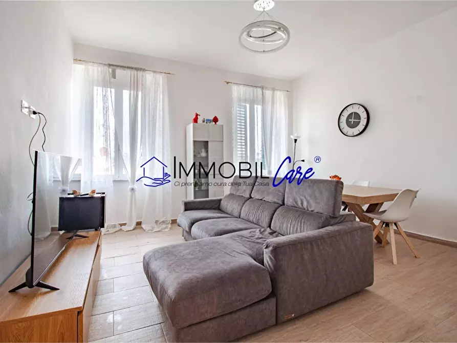 Immagine 1 di Appartamento in vendita  a Livorno