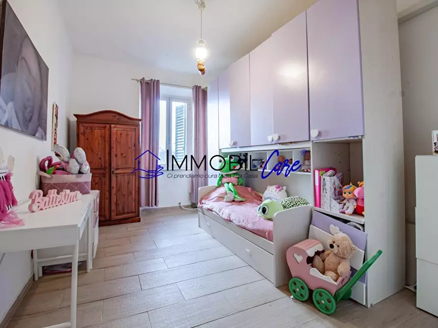 Immagine 15 di Appartamento in vendita  a Livorno