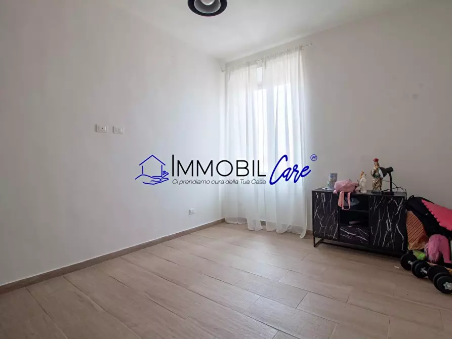 Immagine 20 di Appartamento in vendita  a Livorno