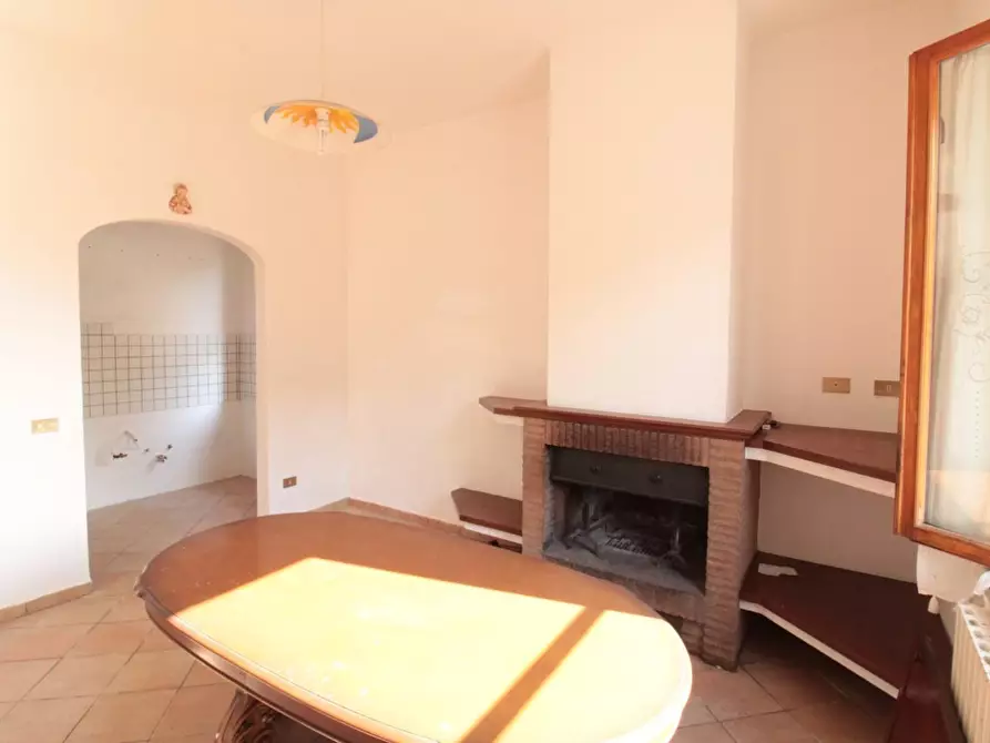 Immagine 9 di Villa in vendita  a Capannoli