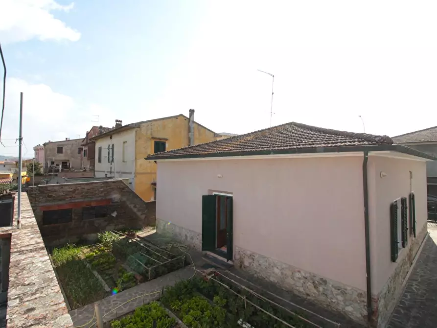 Immagine 33 di Villa in vendita  a Capannoli