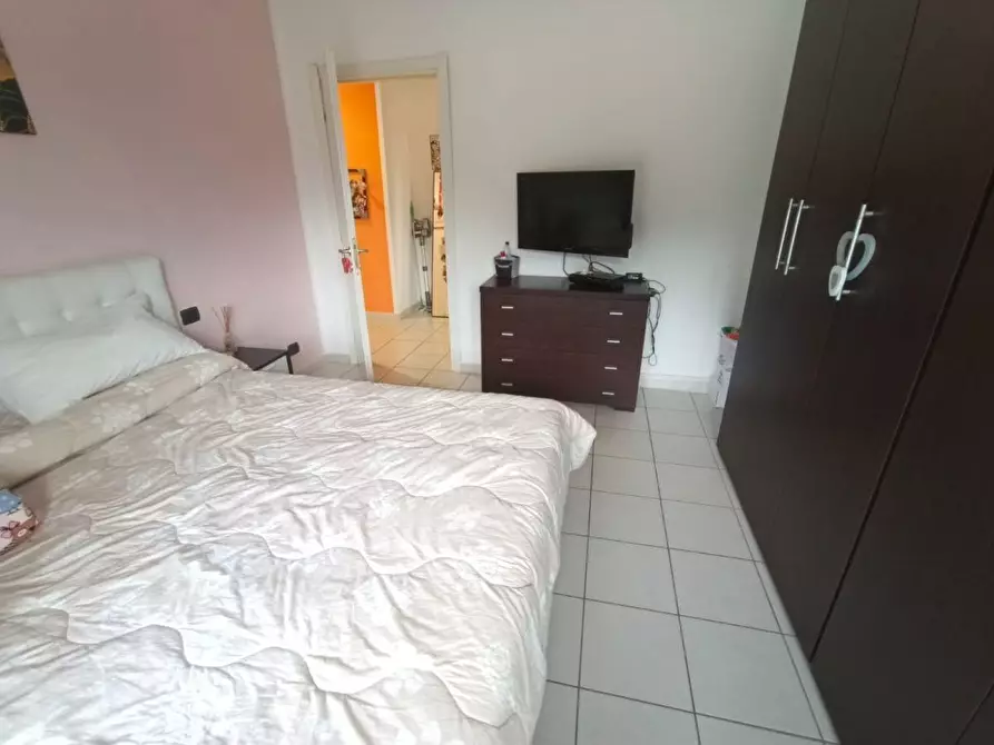 Immagine 9 di Appartamento in vendita  a Massa