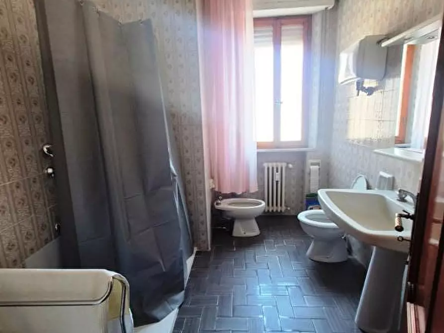 Immagine 14 di Appartamento in vendita  a Siena