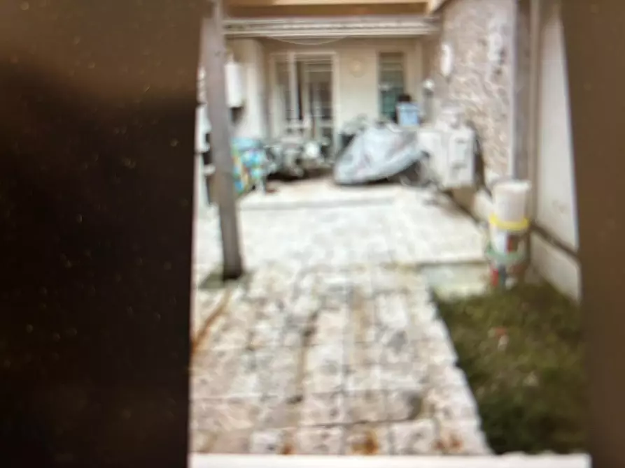 Immagine 7 di Appartamento in vendita  a Viareggio