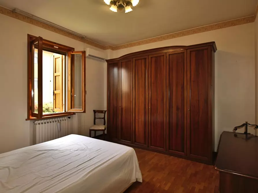 Immagine 7 di Casa bifamiliare in vendita  a Montechiarugolo