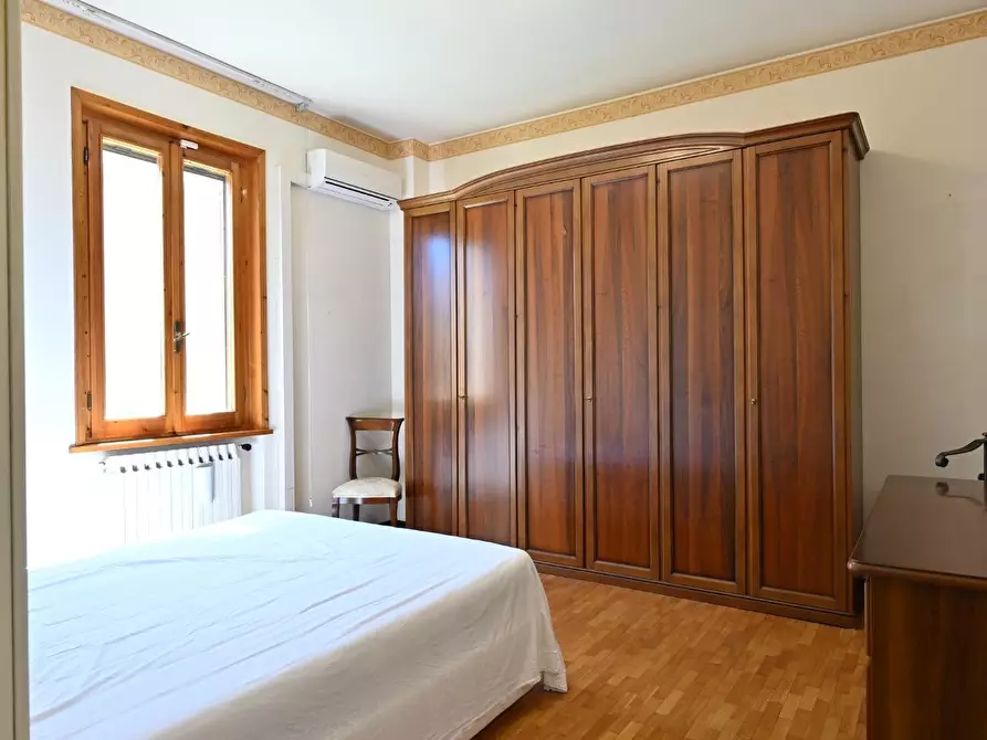 Immagine 12 di Casa bifamiliare in vendita  a Montechiarugolo