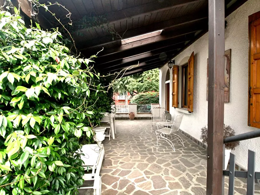 Immagine 3 di Casa bifamiliare in vendita  a Montechiarugolo