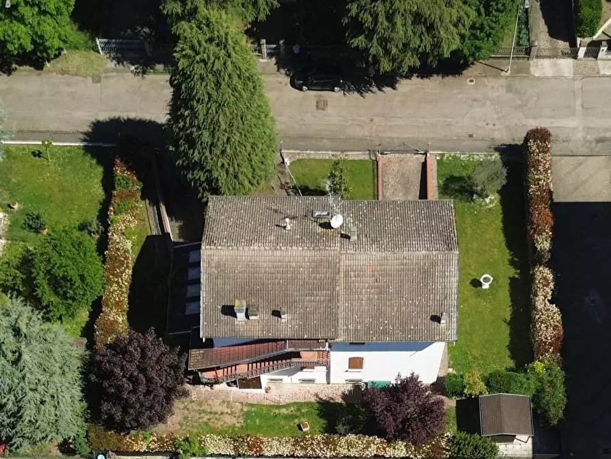 Immagine 3 di Casa bifamiliare in vendita  a Montechiarugolo