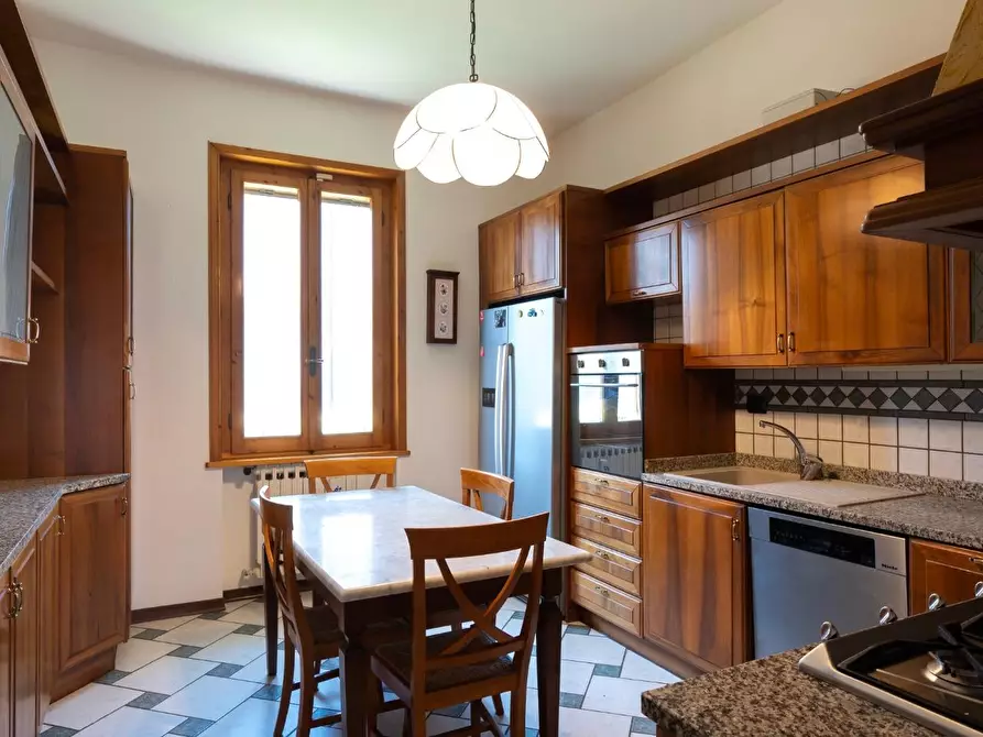 Immagine 13 di Casa bifamiliare in vendita  a Montechiarugolo