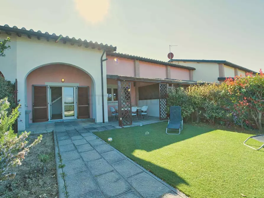Immagine 57 di Terratetto in vendita  a Piombino
