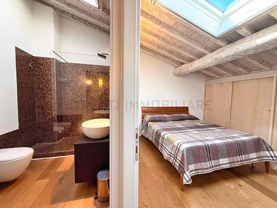 Immagine 37 di Terratetto in vendita  a Piombino