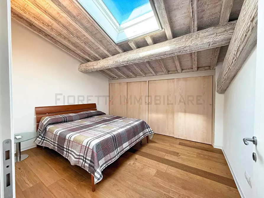 Immagine 35 di Terratetto in vendita  a Piombino