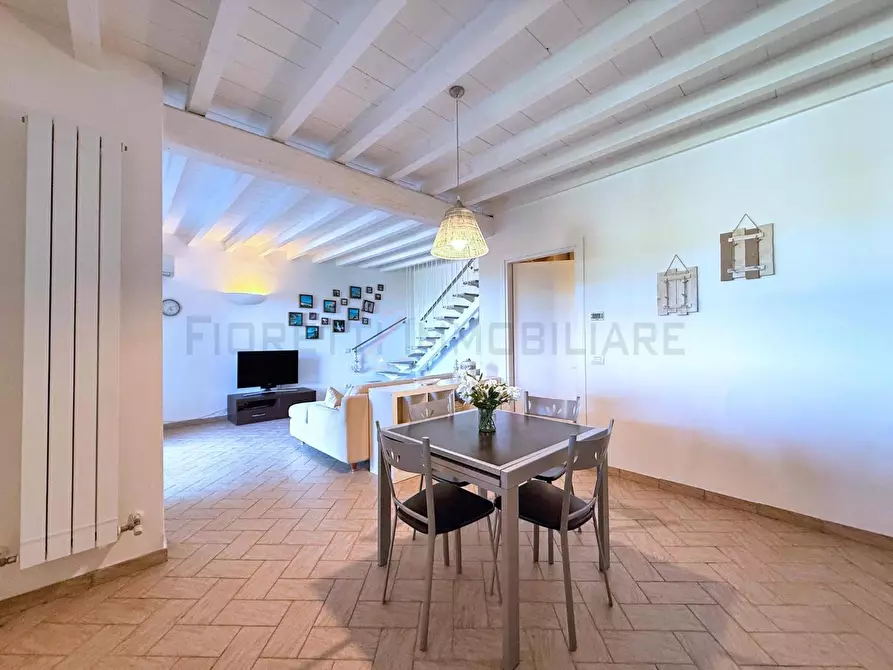 Immagine 11 di Terratetto in vendita  a Piombino