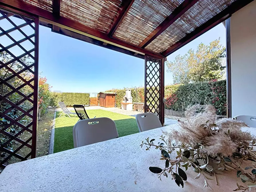 Immagine 50 di Terratetto in vendita  a Piombino