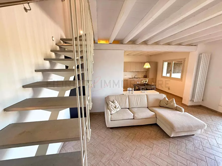 Immagine 20 di Terratetto in vendita  a Piombino