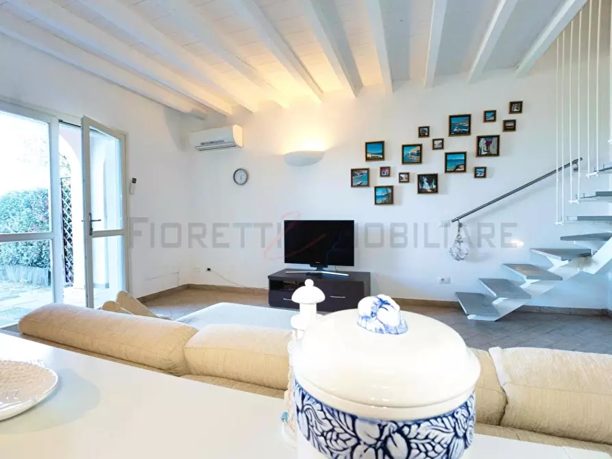 Immagine 7 di Terratetto in vendita  a Piombino