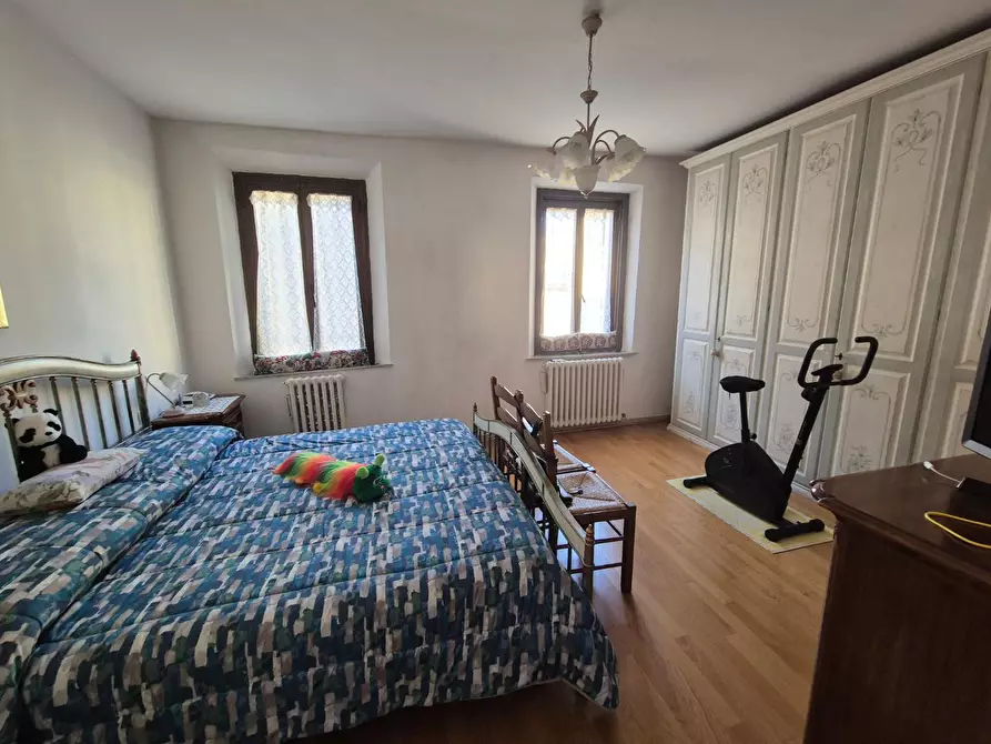 Immagine 10 di Appartamento in vendita  a Siena