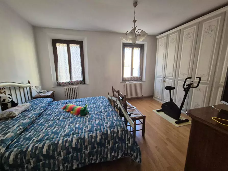 Immagine 9 di Appartamento in vendita  a Siena