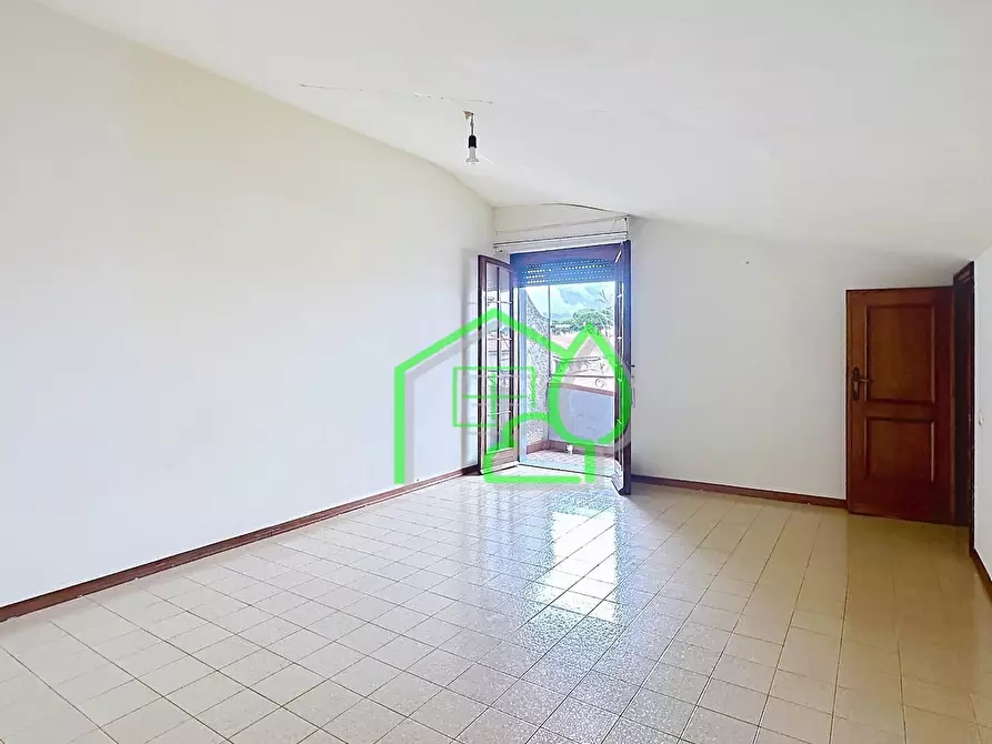 Immagine 12 di Casa quadrifamiliare in vendita  a Viareggio