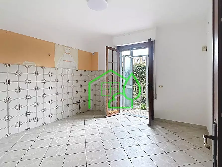 Immagine 4 di Casa quadrifamiliare in vendita  a Viareggio