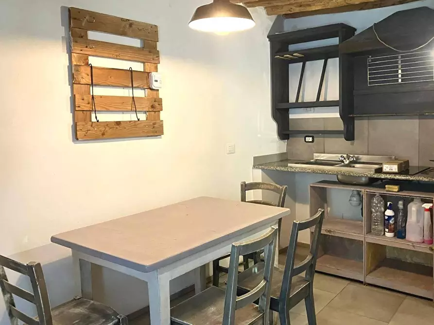 Immagine 1 di Appartamento in affitto  a Buti