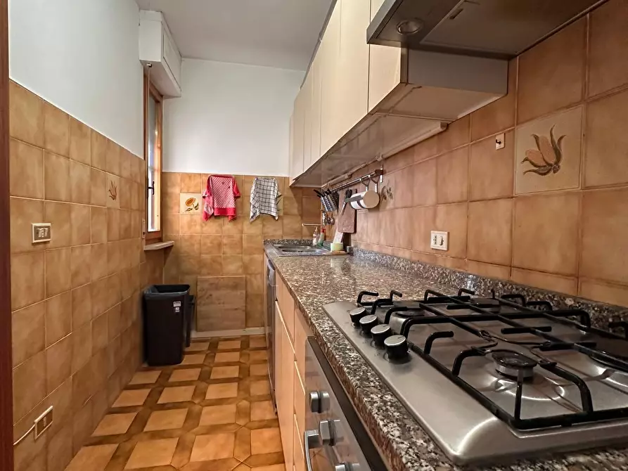 Immagine 6 di Appartamento in vendita  a Cascina