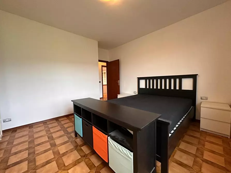 Immagine 10 di Appartamento in vendita  a Cascina