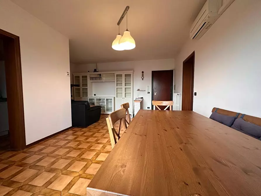 Immagine 4 di Appartamento in vendita  a Cascina