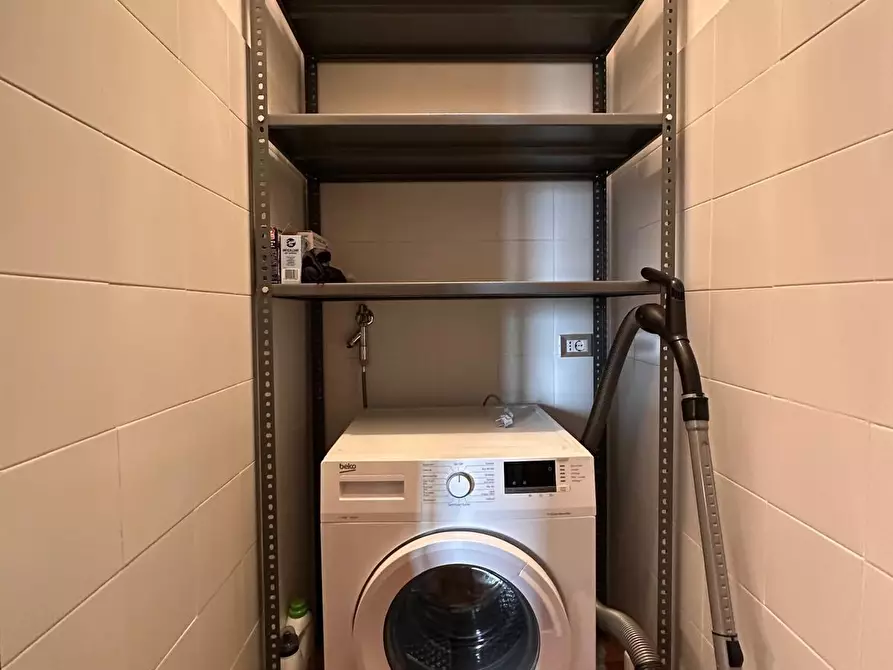 Immagine 20 di Appartamento in vendita  a Cascina