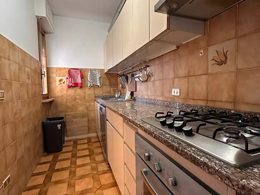 Immagine 8 di Appartamento in vendita  a Cascina