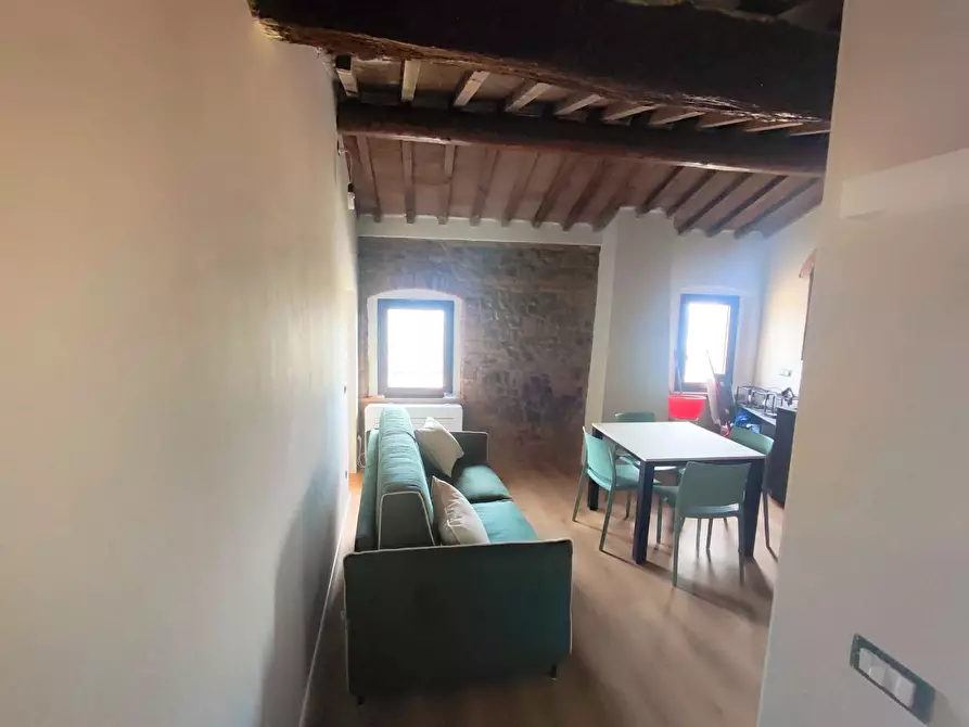 Immagine 4 di Appartamento in affitto  a Peccioli