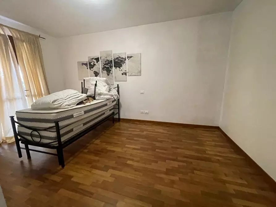 Immagine 12 di Porzione di casa in vendita  a Ortonovo