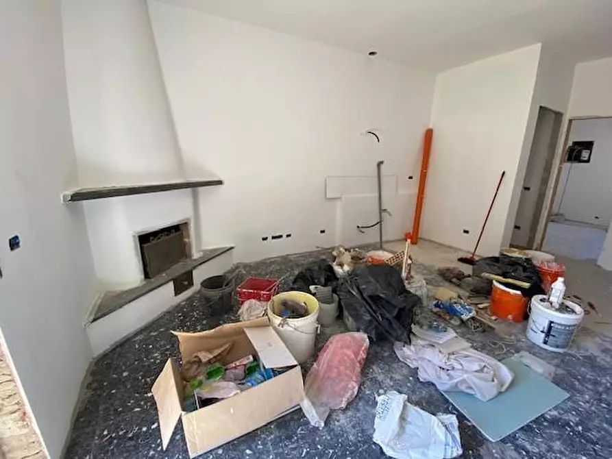 Immagine 5 di Appartamento in vendita  a Pisa