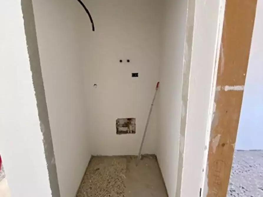 Immagine 2 di Appartamento in vendita  a Pisa