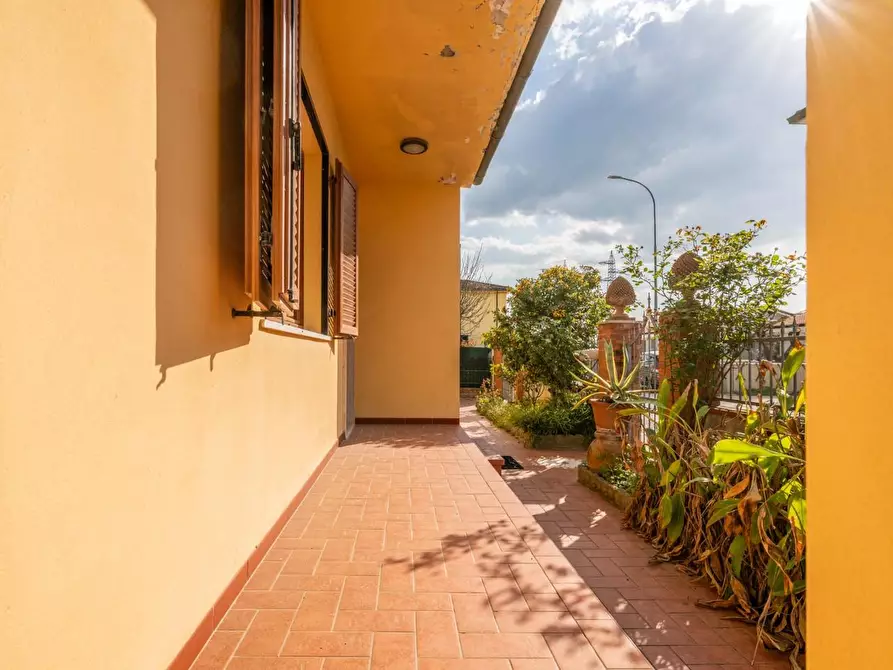 Immagine 24 di Villa in vendita  a Cascina