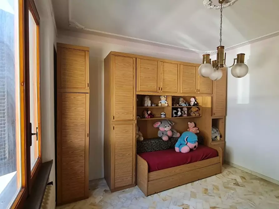 Immagine 11 di Casa indipendente in vendita  a Empoli